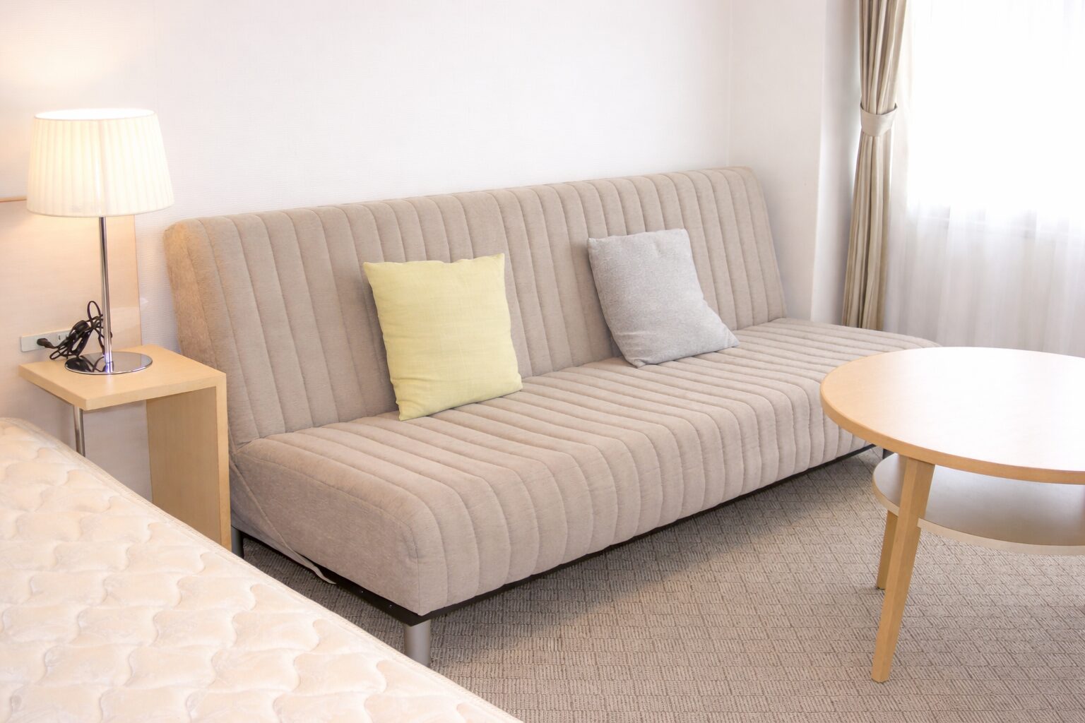 Aタイプはソファベッドも付いています。